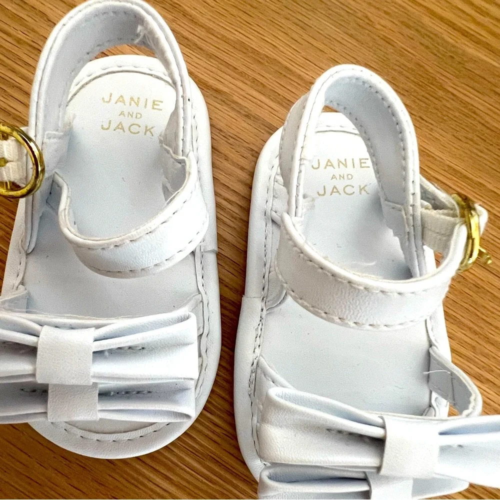 Janie & Jack baby sandles -2 sets toddler size 1 - Picture 3 of 4